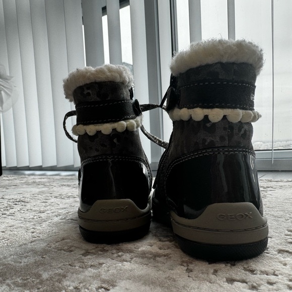 Toddler winter boots - Picture 2 of 5